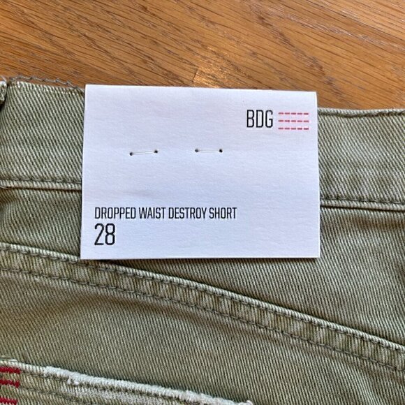 NWT Urban Outfitters | BDG Dropped Waist Distressed Destroy Denim Short - Picture 9 of 13